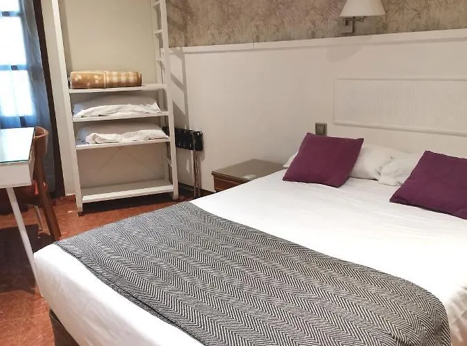 Отель Lloret Ramblas