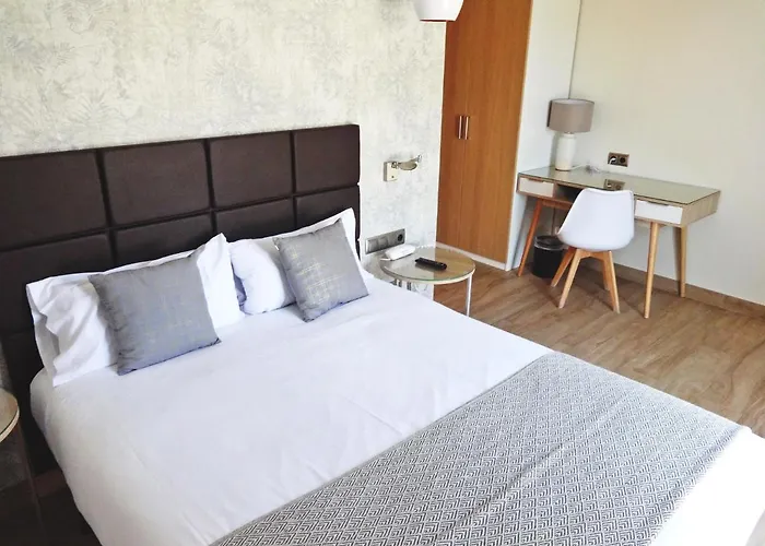 Lloret Ramblas Отель Барселона