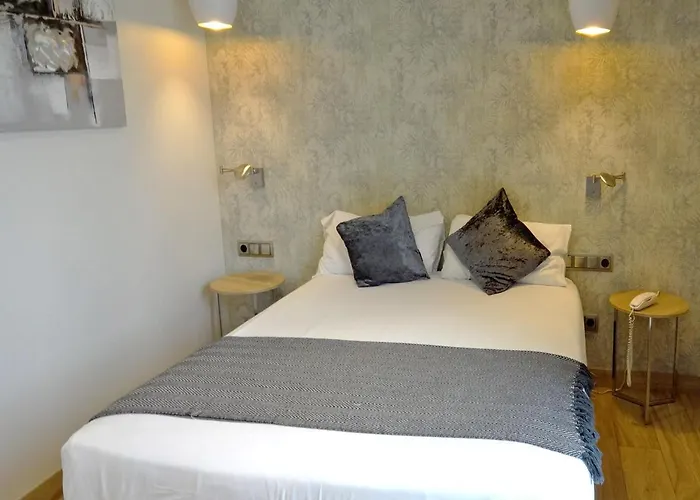 Lloret Ramblas Отель Барселона