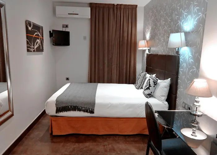 Отель Lloret Ramblas *