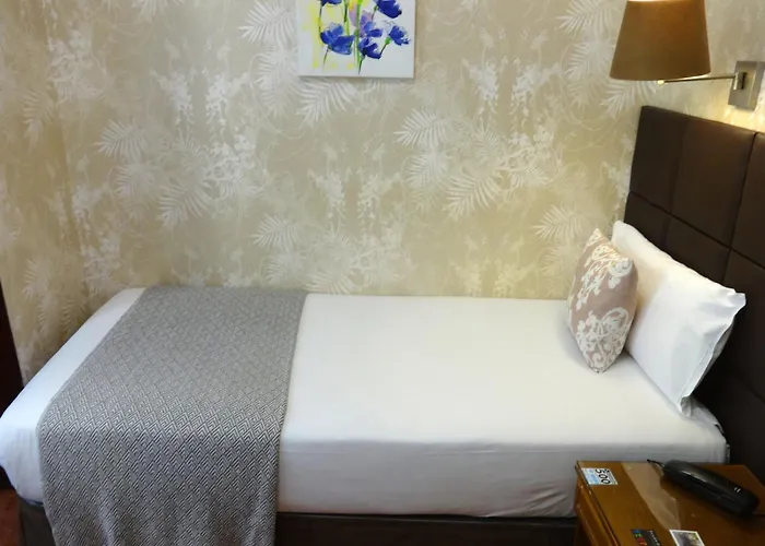 Lloret Ramblas Отель Барселона