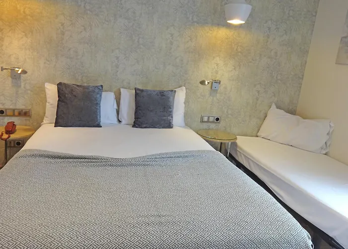 Отель Lloret Ramblas *