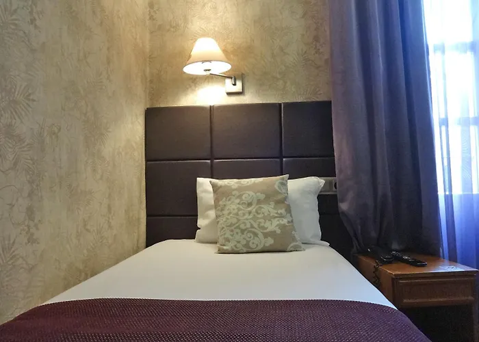 Lloret Ramblas Отель Барселона