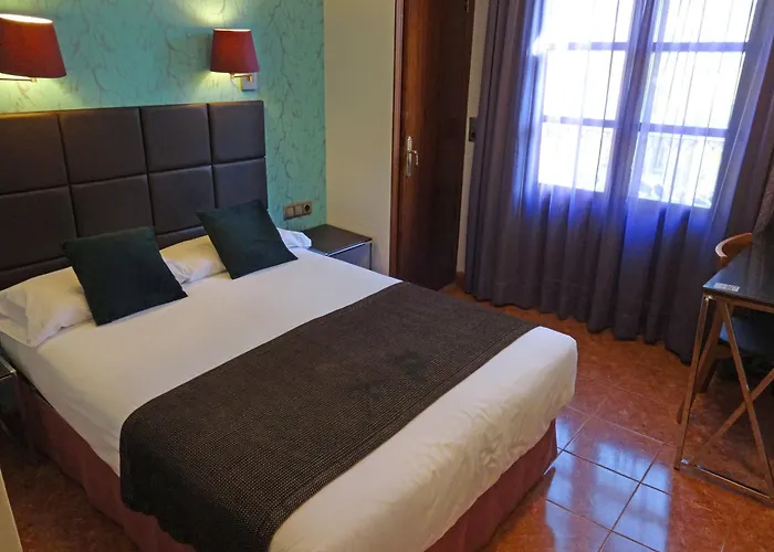 Отель Lloret Ramblas Барселона