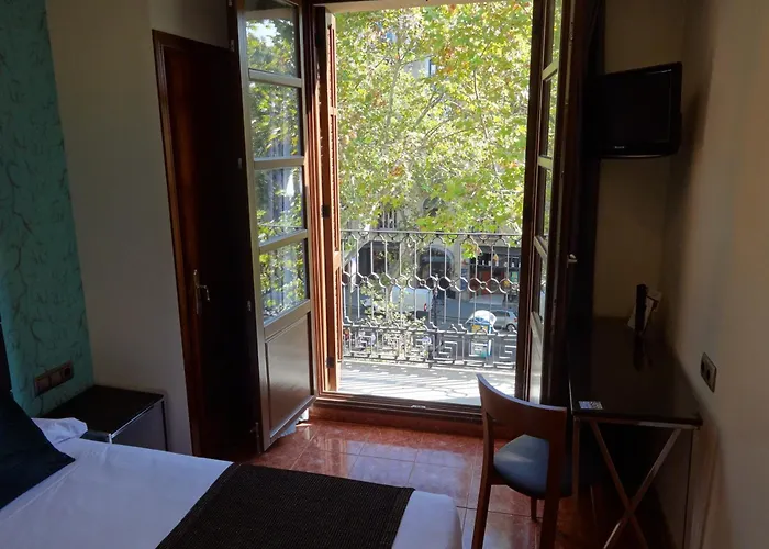 Lloret Ramblas Отель Барселона