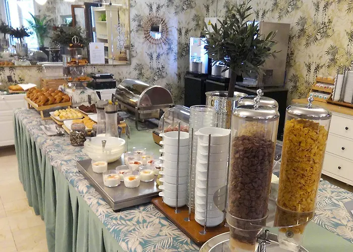 Lloret Ramblas Отель Барселона