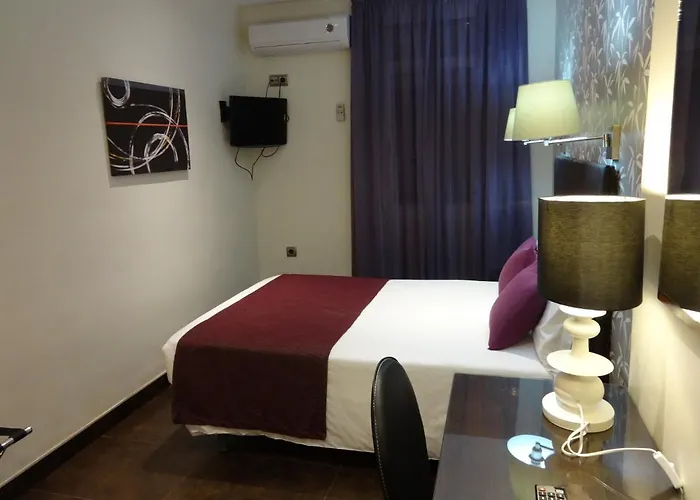 Отель Lloret Ramblas *