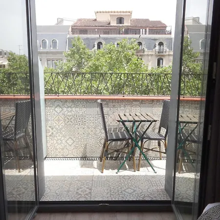 فندق يوريت رامبلاس